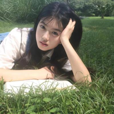 女孩的夏日秘密